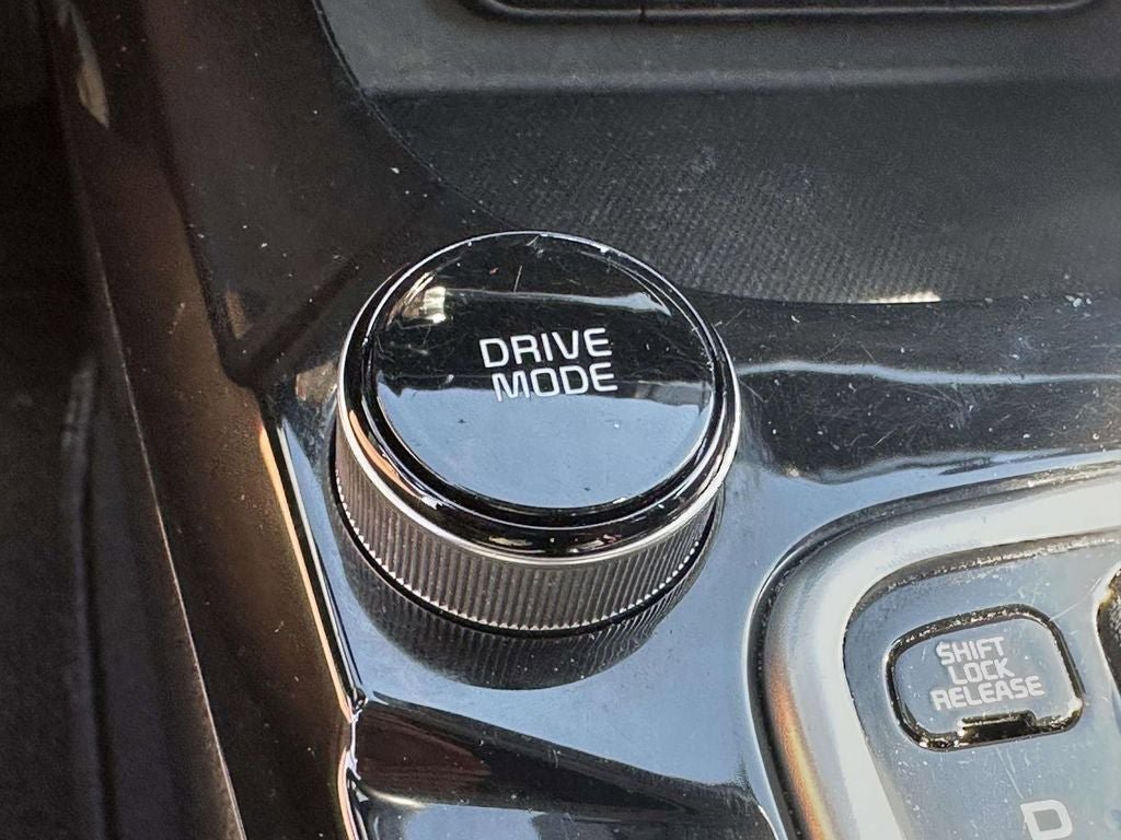 Certified 2025 Kia Seltos S AWD/4WD image 24