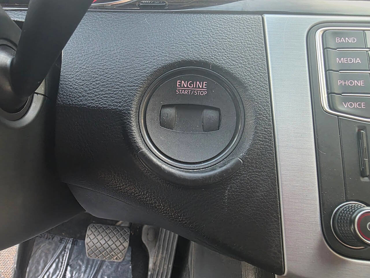 Used 2017 Volkswagen CC Sport image 33