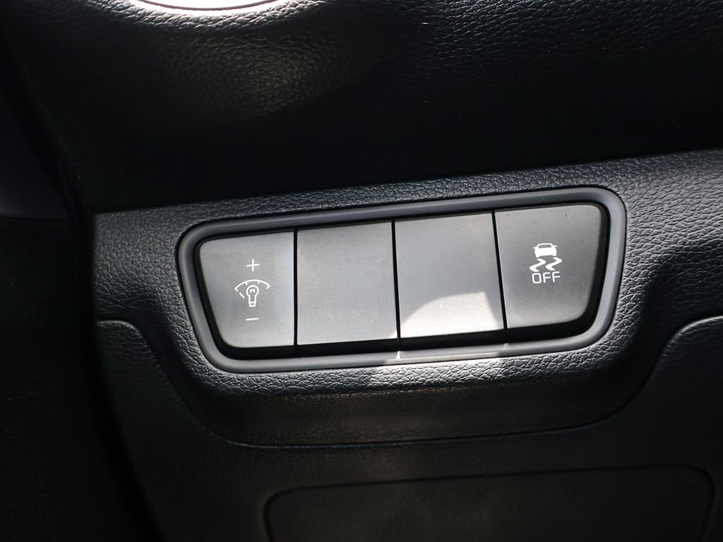 Used 2024 Kia Forte LXS FWD image 29