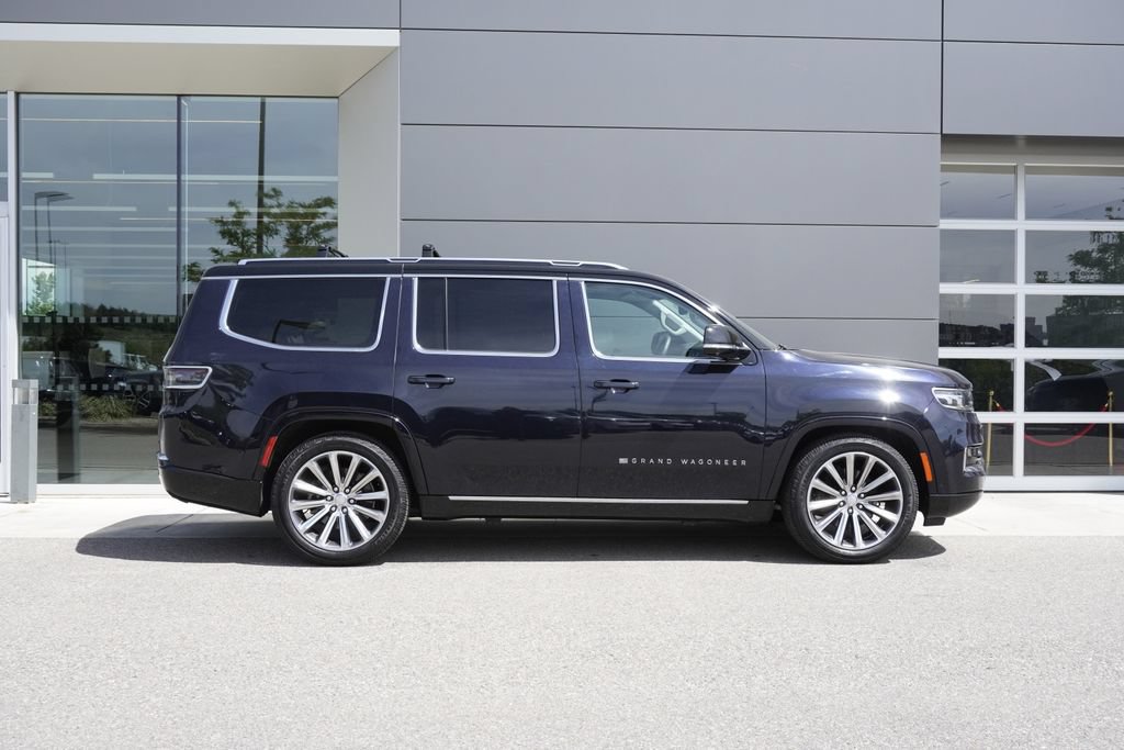 Used 2023 Jeep Grand Wagoneer 4WD image 7