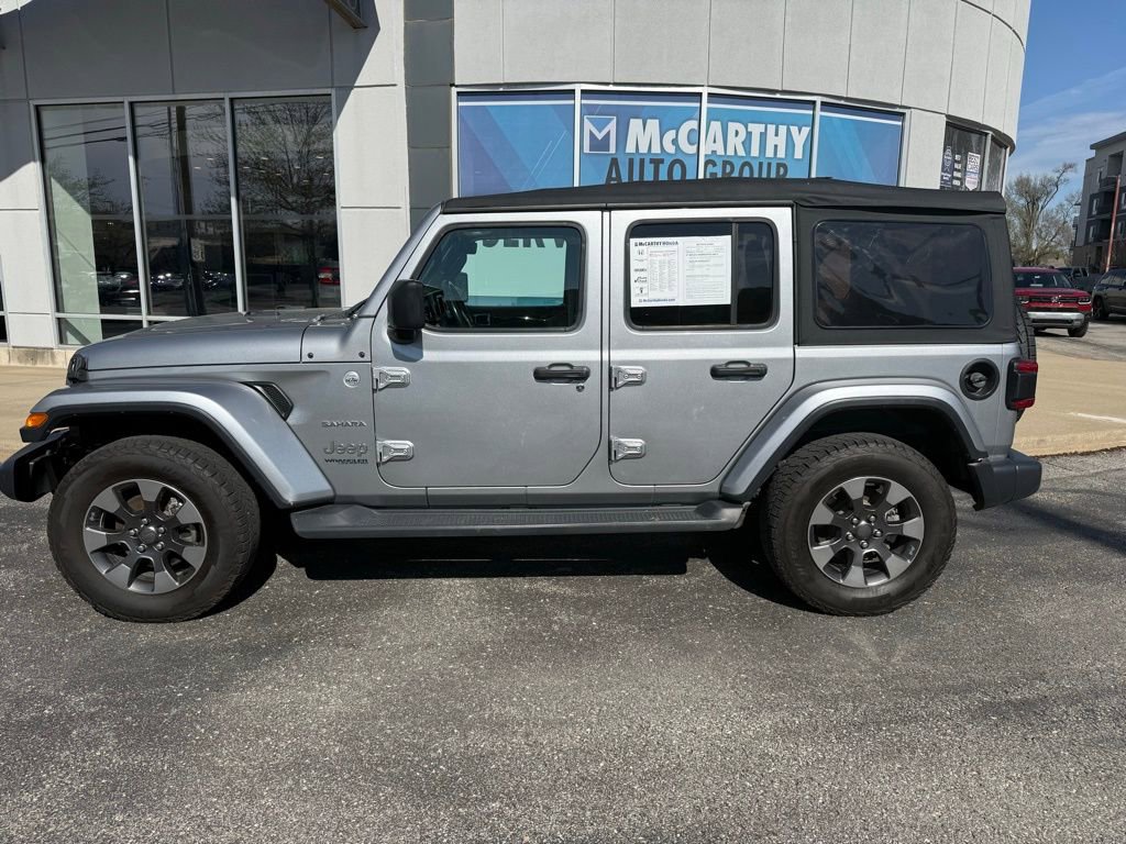 Used 2018 Jeep Wrangler Unlimited Sahara image 9
