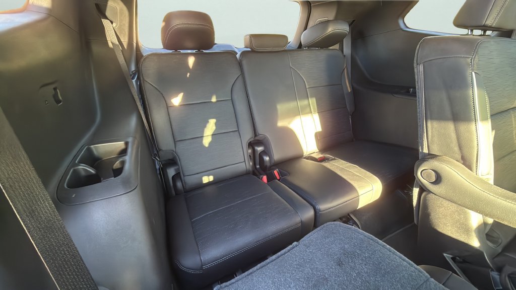 Used 2025 Buick Enclave Sport Touring w/ Power Package FWD image 15