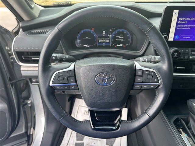 Used 2024 Toyota Grand Highlander Limited image 15