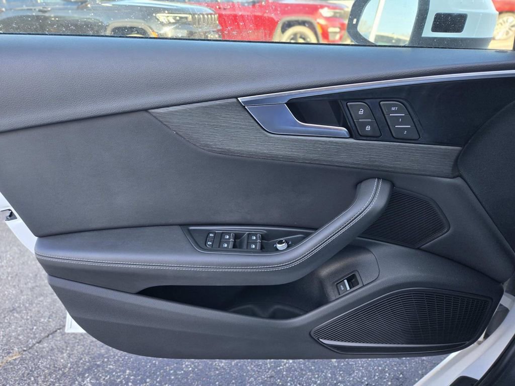 Used 2023 Audi A4 2.0T Premium Plus image 34