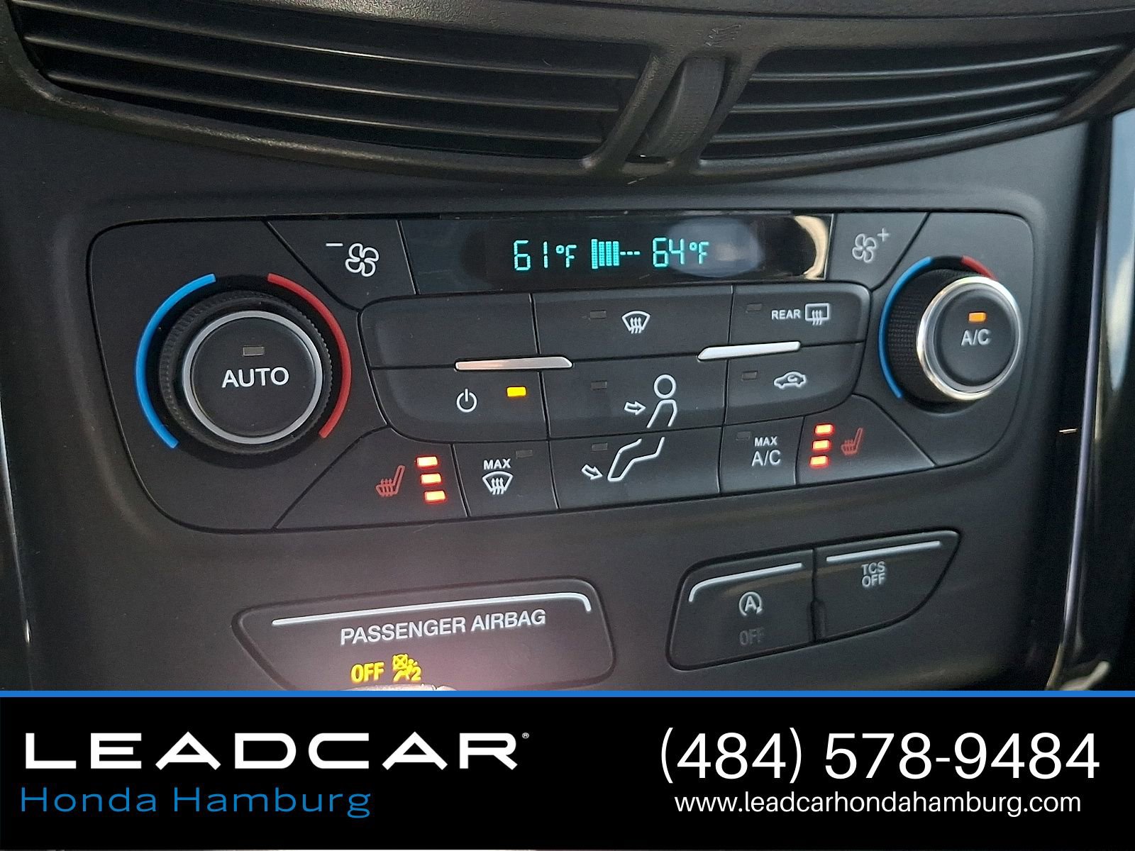 Used 2017 Ford Escape Titanium AWD/4WD image 18