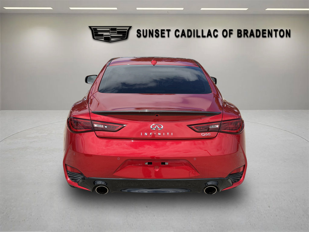 Used 2021 INFINITI Q60 3.0t Luxe w/ Essential Package RWD image 4