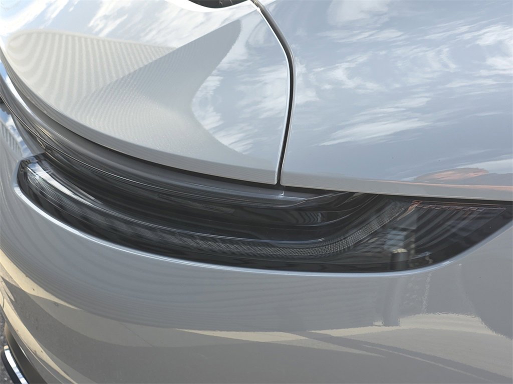 Certified 2024 Porsche 911 Carrera GTS image 16