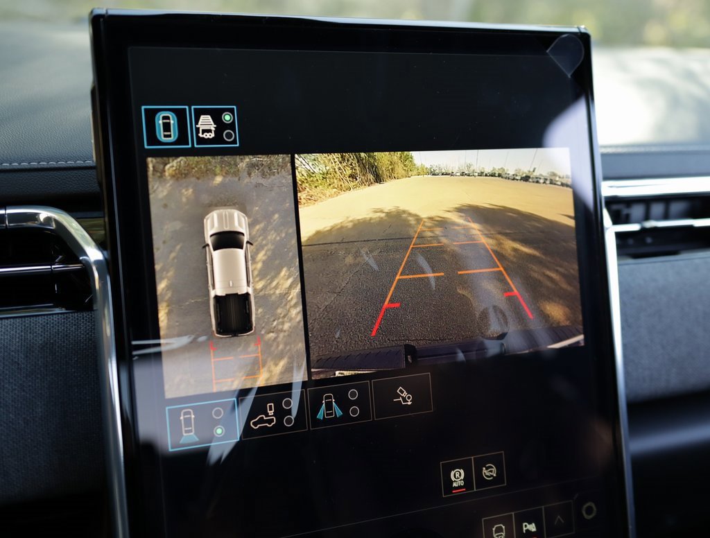 New 2026 GMC Sierra EV Elevation image 18