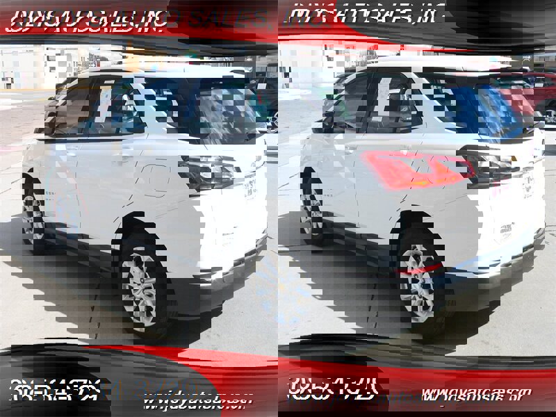 Used 2018 Chevrolet Equinox LS image 29