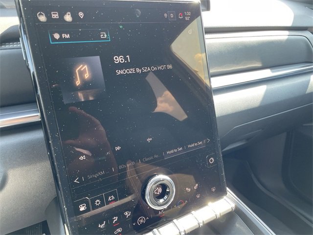 Used 2025 GMC Terrain Elevation image 18