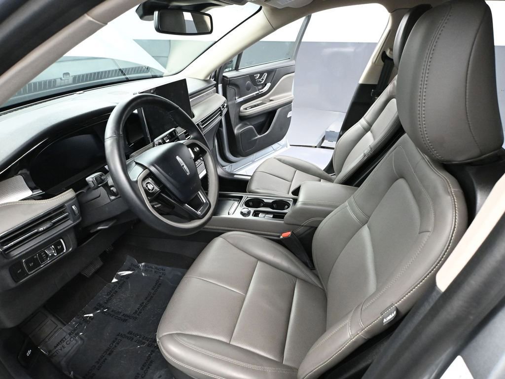 Used 2024 Lincoln Corsair Reserve image 20
