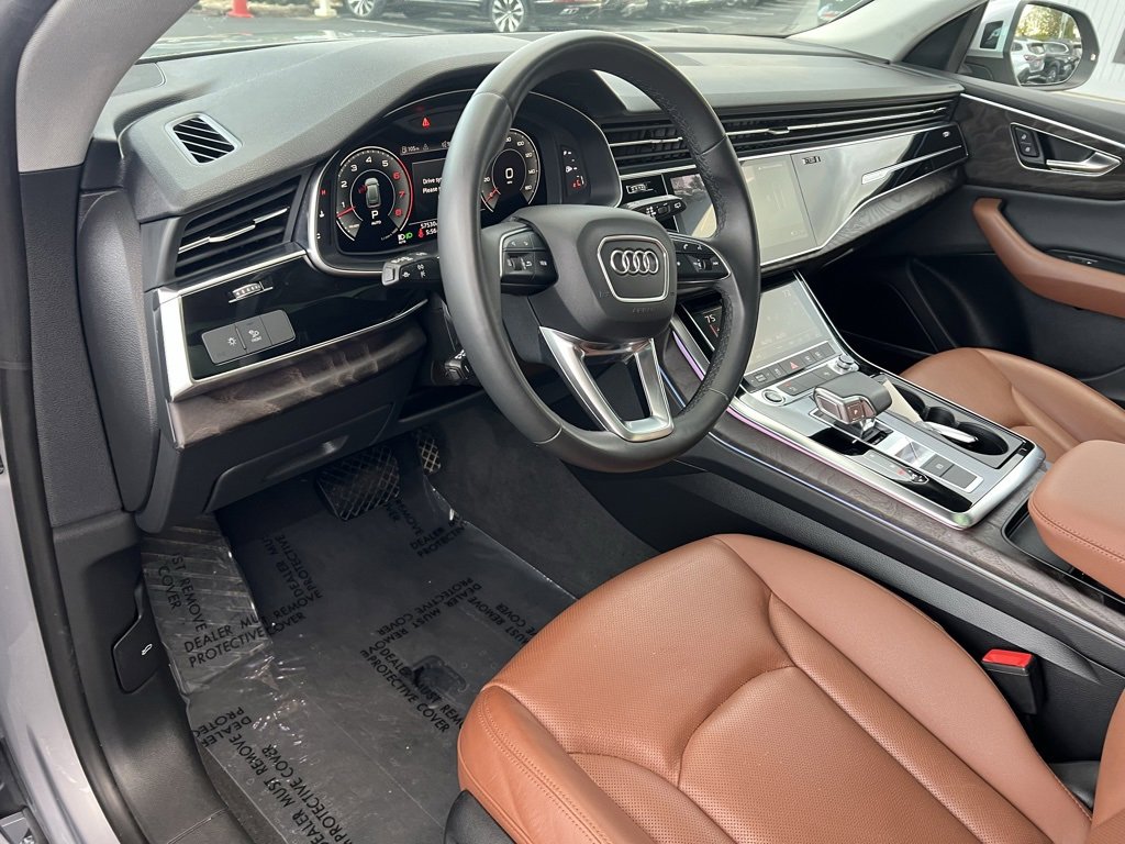 Used 2022 Audi Q8 Premium Plus w/ Premium Plus Package image 10