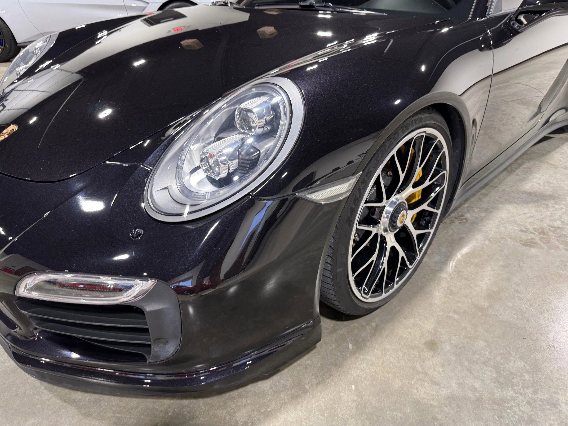 Used 2014 Porsche 911 Turbo S AWD/4WD image 26