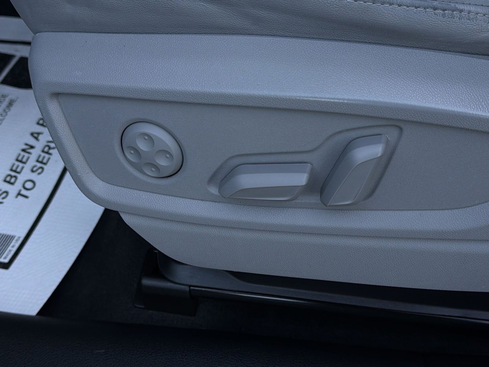 Used 2022 Audi Q5 2.0T Premium w/ Convenience Package image 14