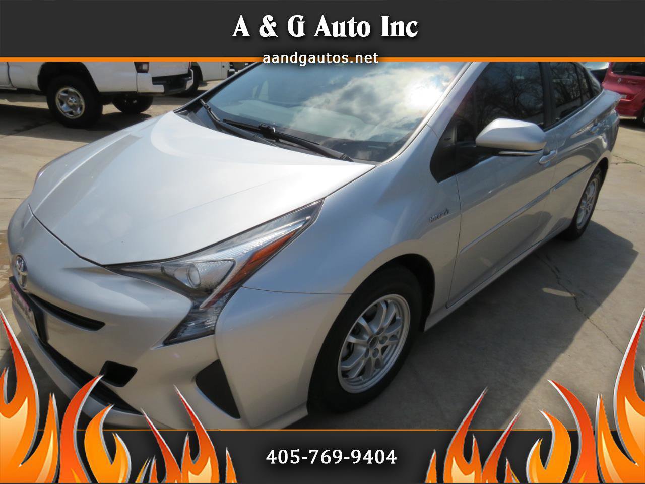 Used 2016 Toyota Prius Two FWD image 1