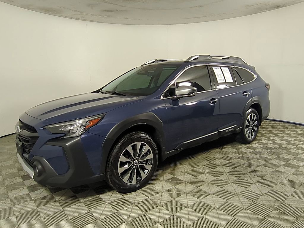 Used 2023 Subaru Outback Touring XT image 9