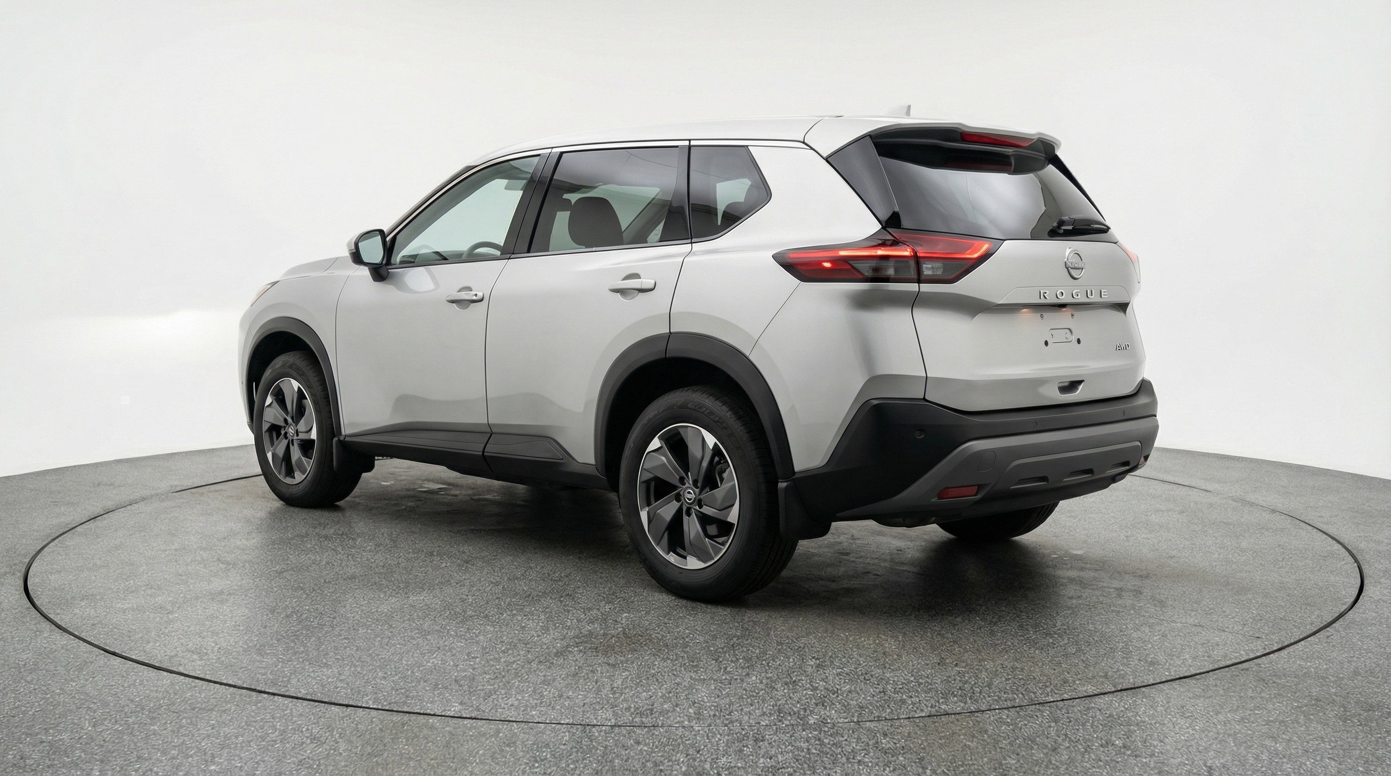 Used 2025 Nissan Rogue SV image 6