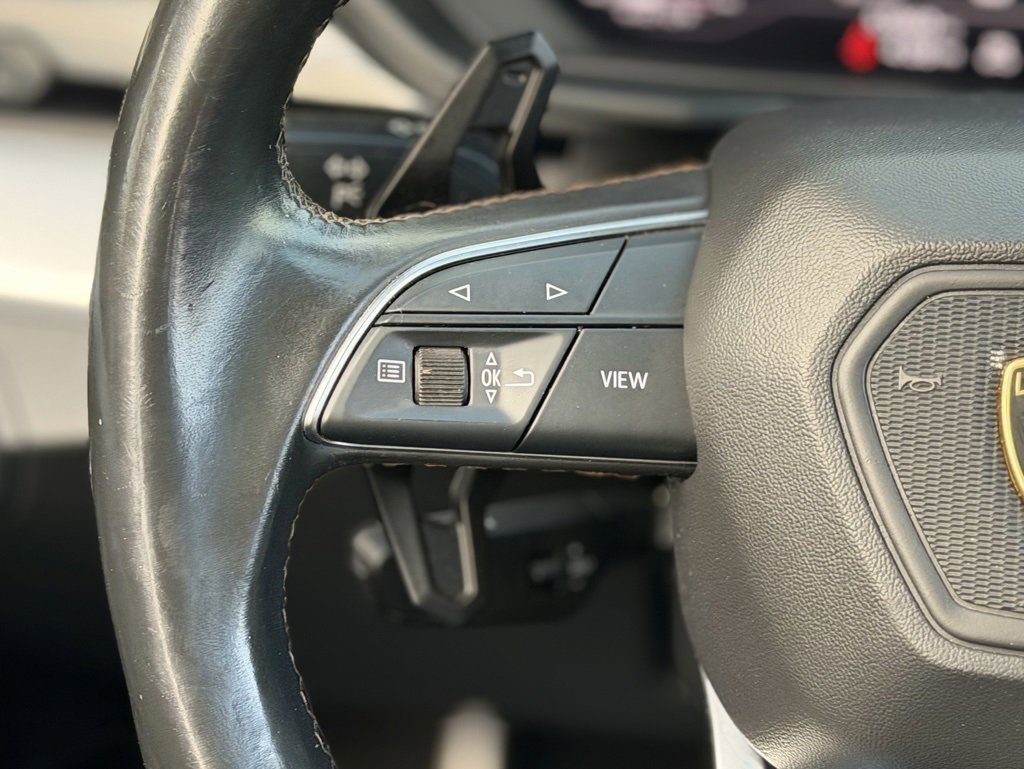 Used 2021 Lamborghini Urus image 45