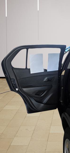 Used 2016 Chevrolet Trax LS AWD/4WD image 23