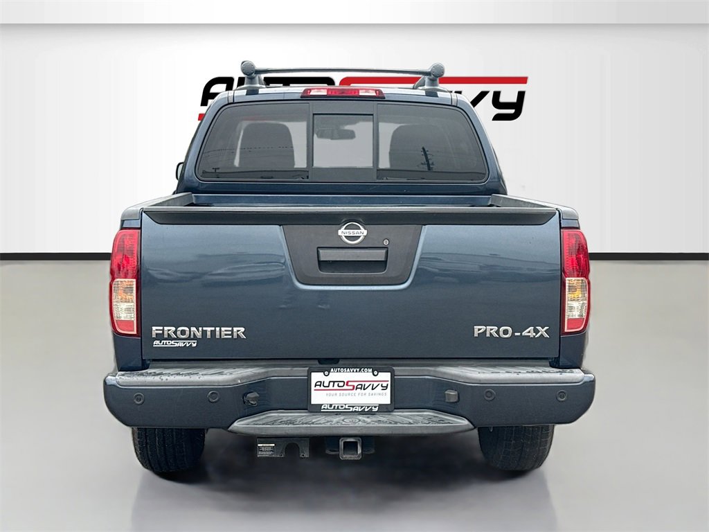 Used 2020 Nissan Frontier PRO-4X image 6