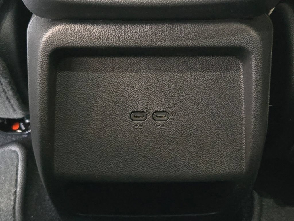 New 2026 Chevrolet Equinox EV LT FWD image 16