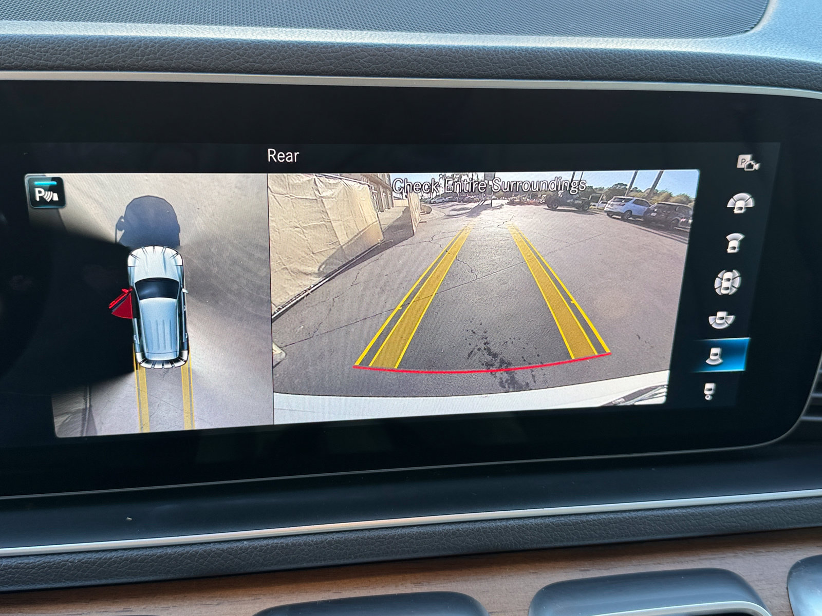 Used 2022 Mercedes-Benz GLE 450 4MATIC image 23