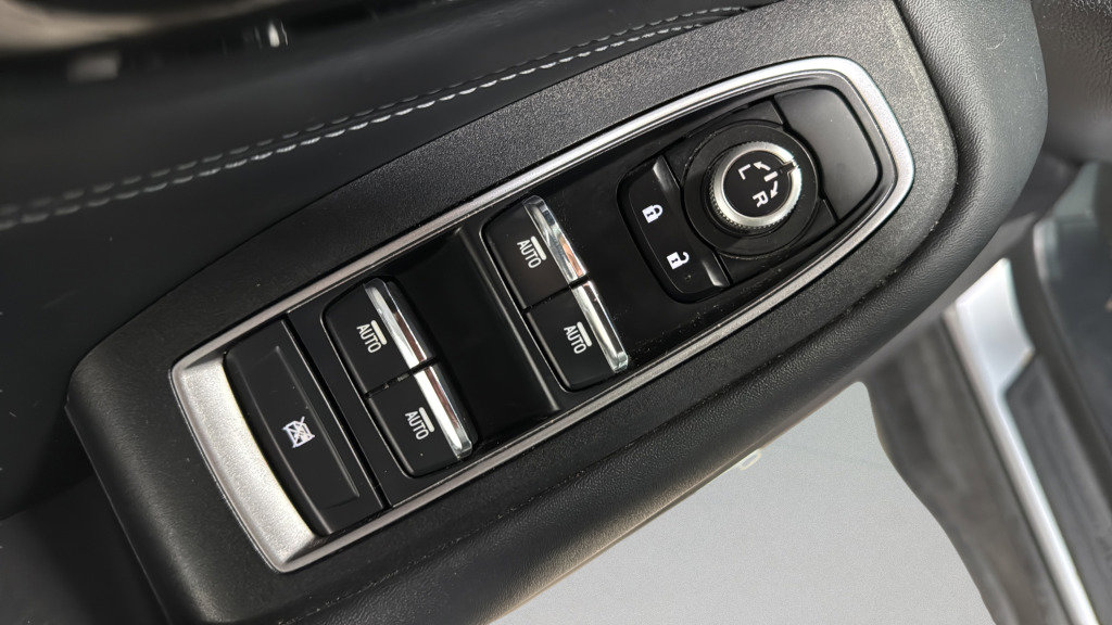 Used 2020 Subaru Outback Limited w/ Popular Package #2 image 14