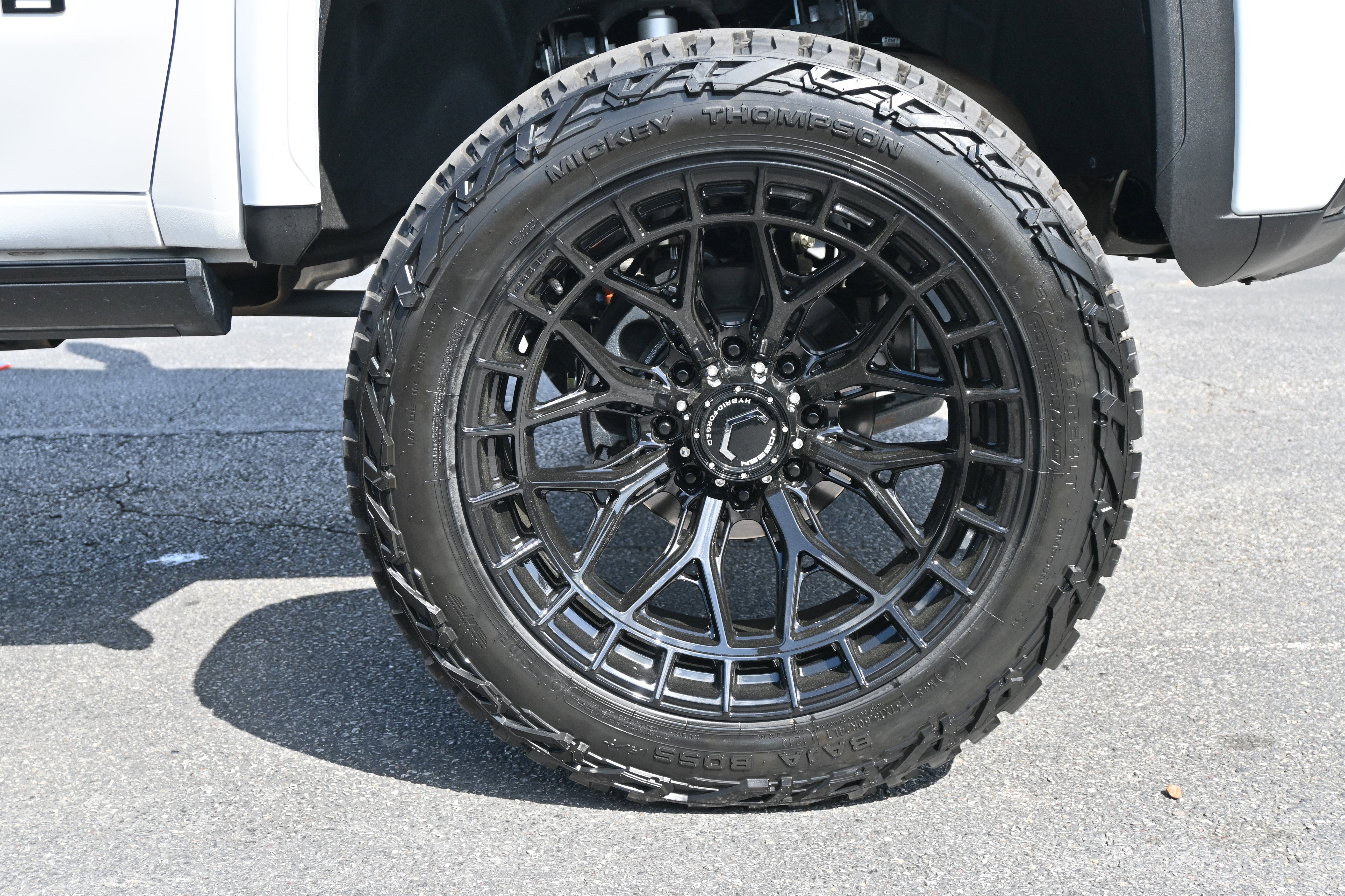 Used 2025 GMC Sierra 2500 Denali Ultimate image 15