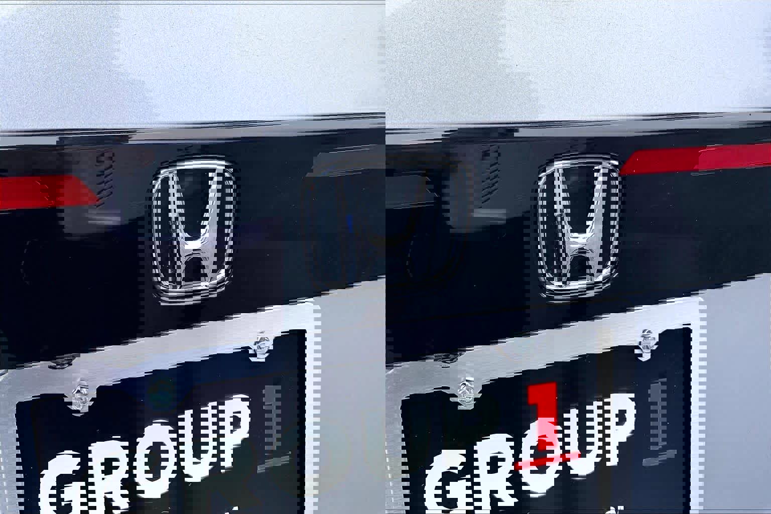 Used 2023 Honda Accord EX image 9