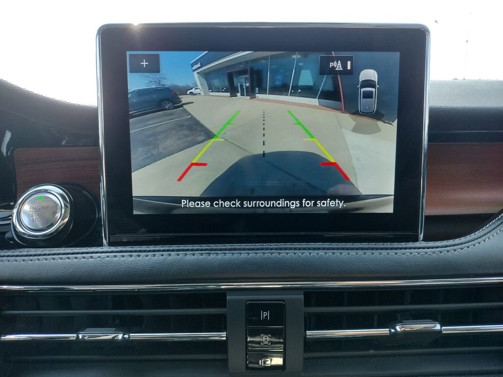 Used 2022 Lincoln Corsair Reserve image 4