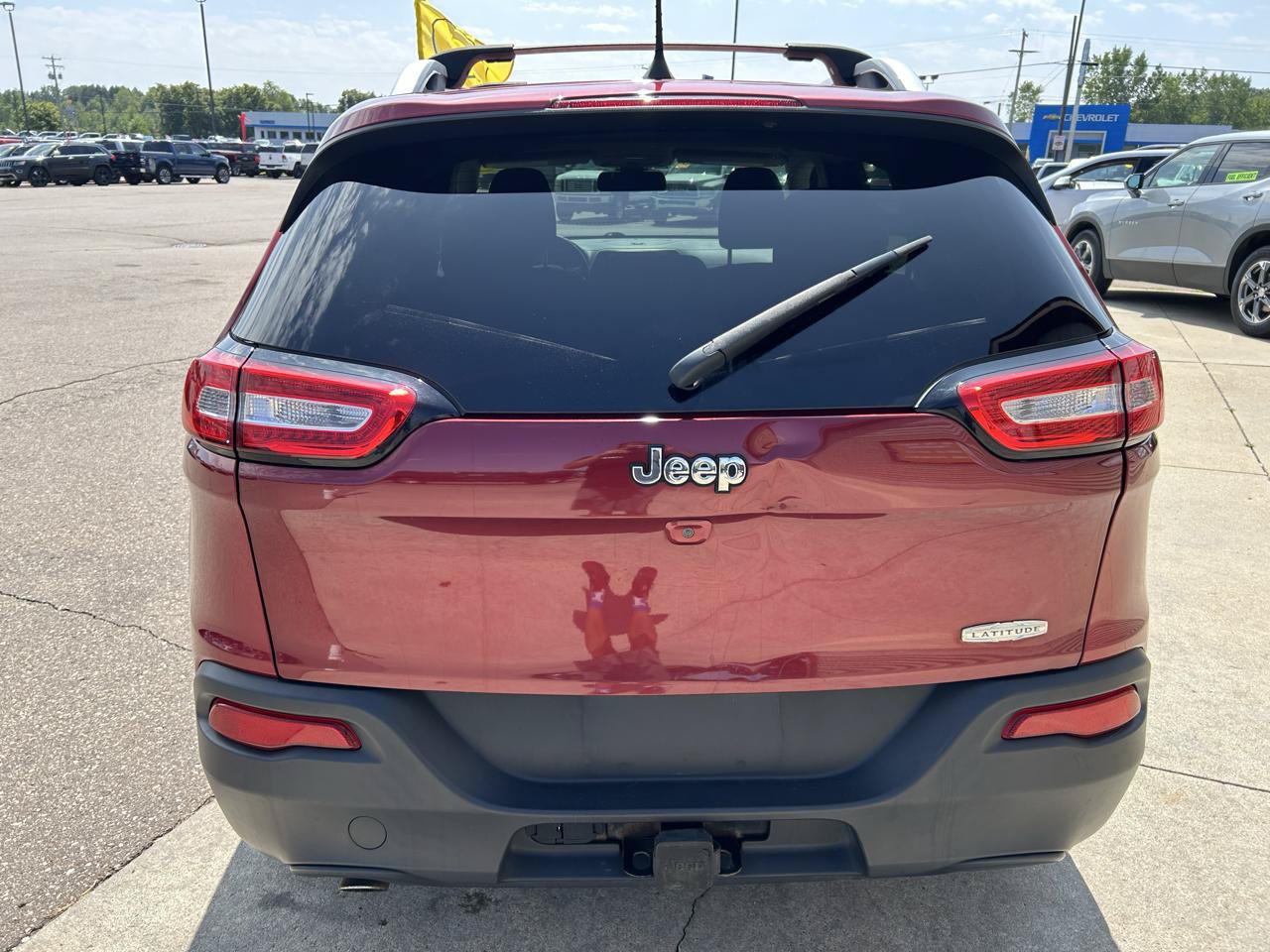 Used 2017 Jeep Cherokee Latitude FWD image 6