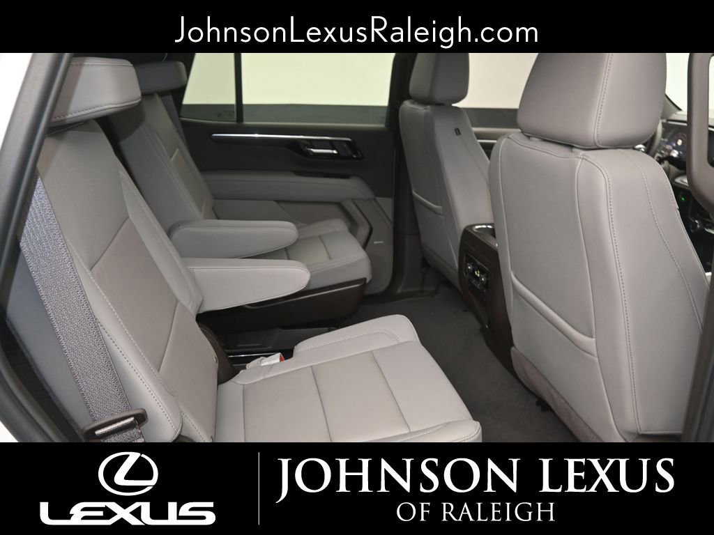 Used 2025 Chevrolet Tahoe Z71 w/ Z71 Off-Road Package AWD/4WD image 11