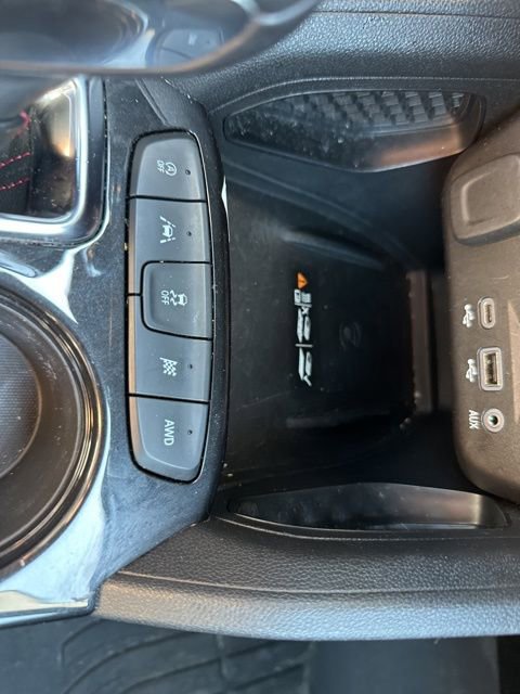 Used 2022 Chevrolet TrailBlazer RS w/ Sun and Liftgate Package AWD/4WD image 31