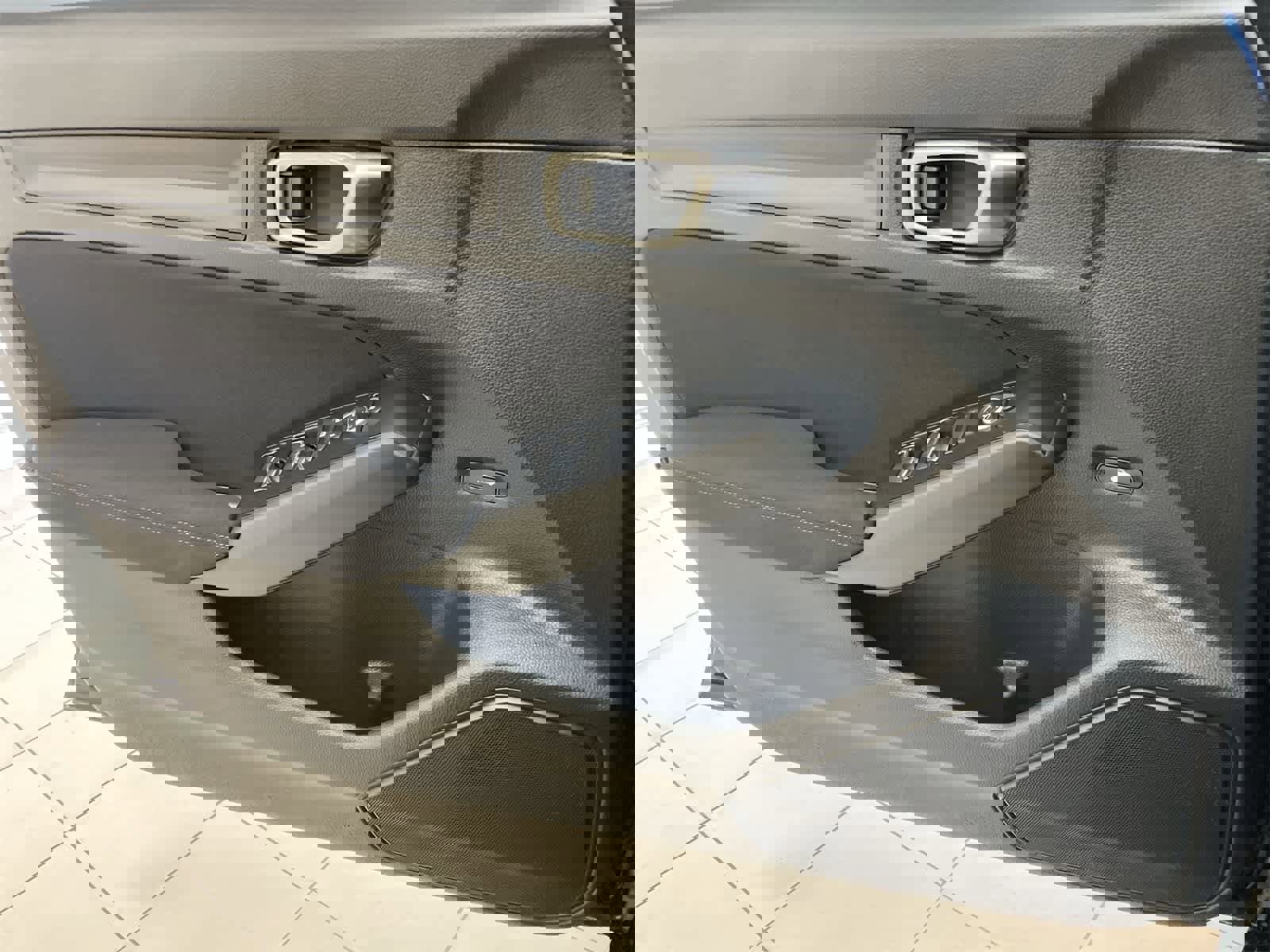 Used 2025 Honda Civic Sport image 14