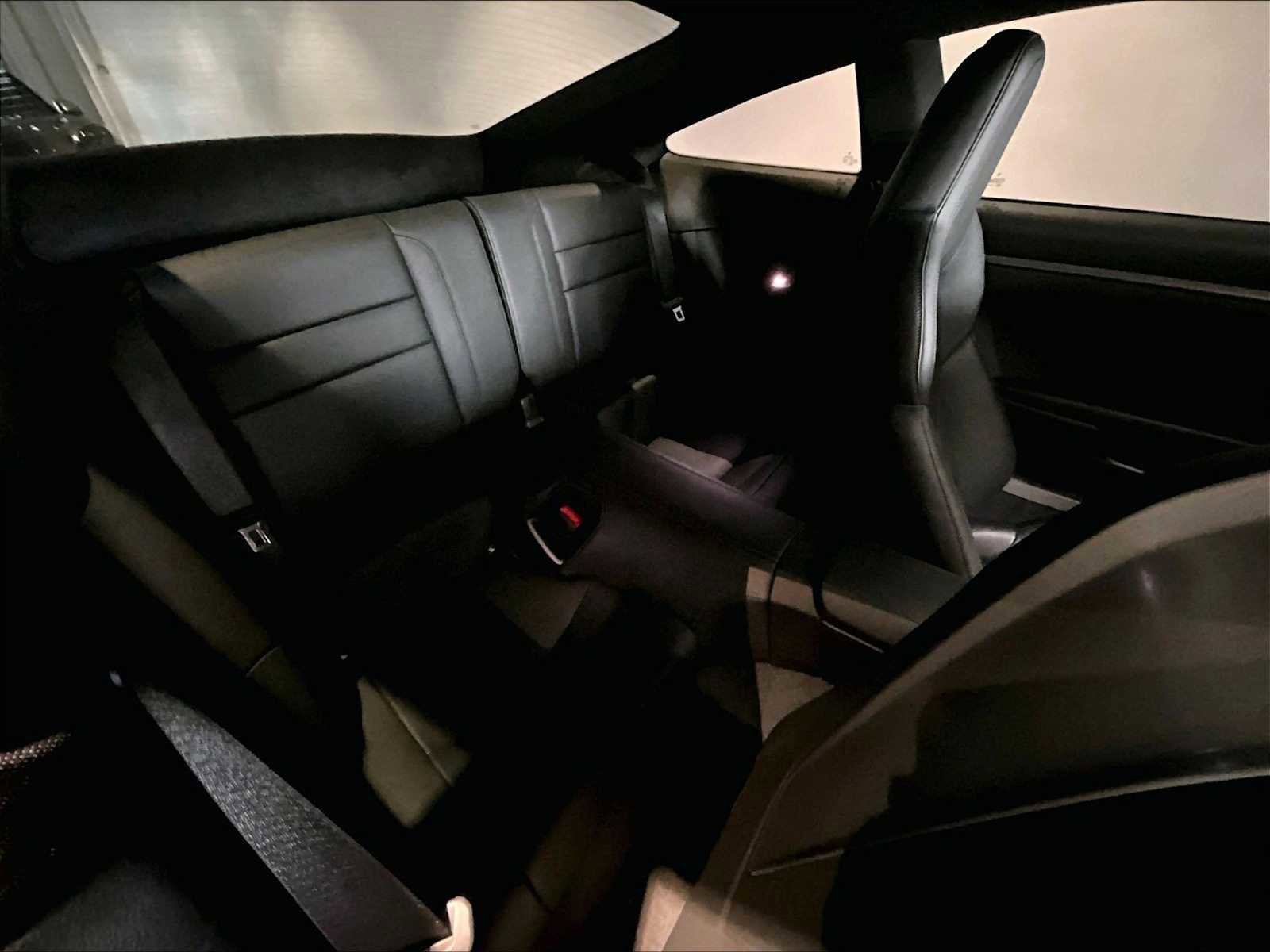 Used 2024 Porsche 911 Carrera S w/ Sport Package image 31