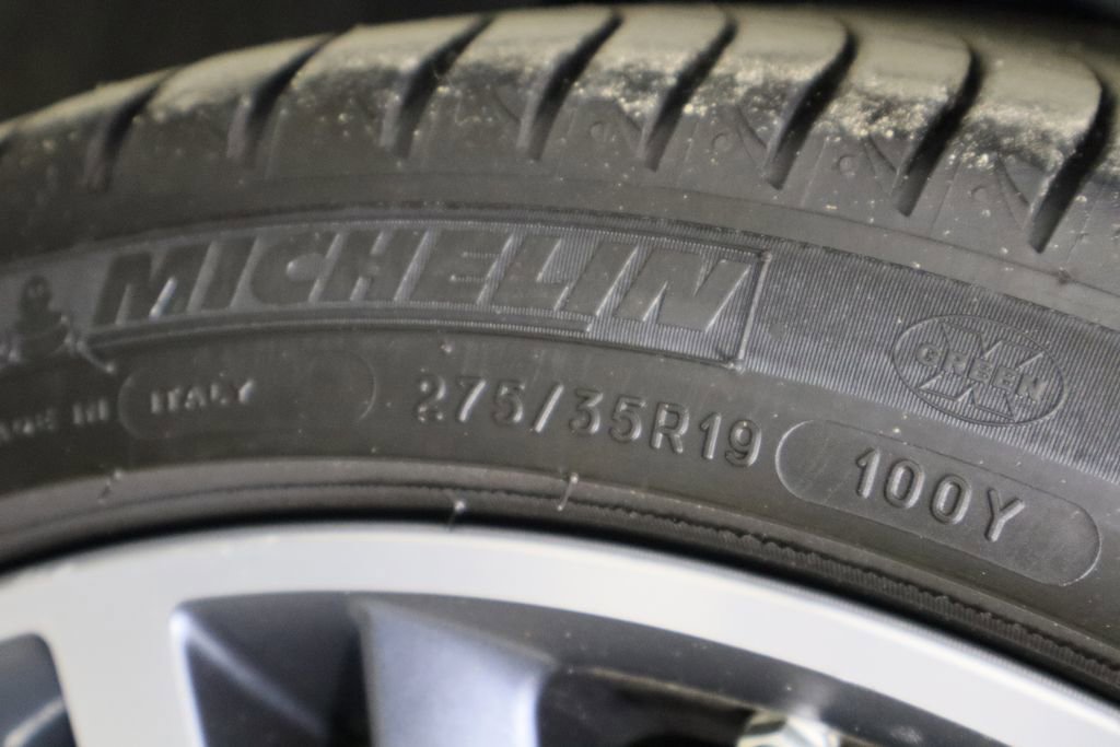 Used 2018 INFINITI Q60 3.0t Luxe w/ Sensory Package 3.0T Luxe image 39