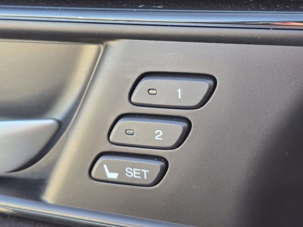 Certified 2018 Honda Clarity Touring image 18