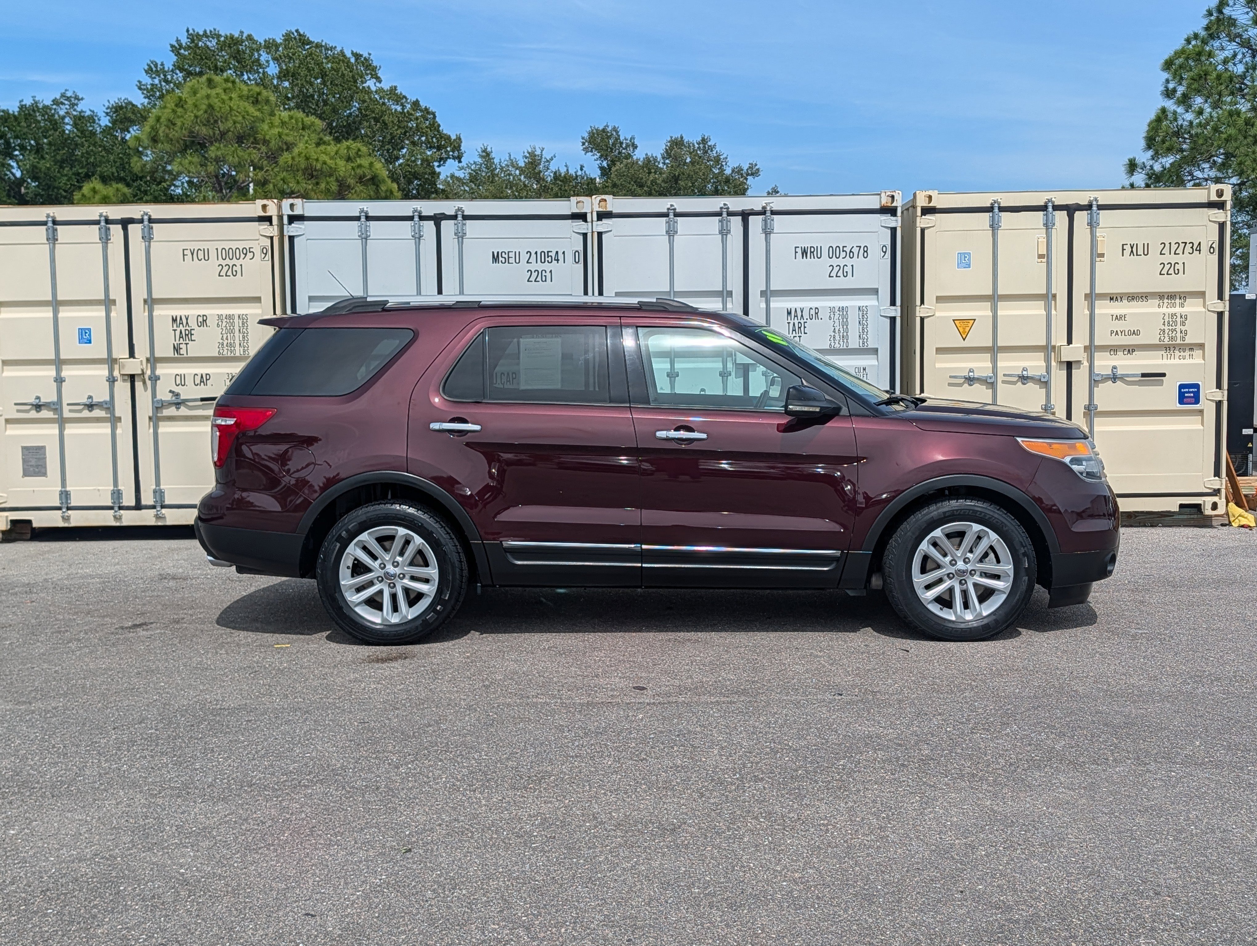 Used 2011 Ford Explorer XLT w/ 202A Rapid Spec Order Code FWD video 3