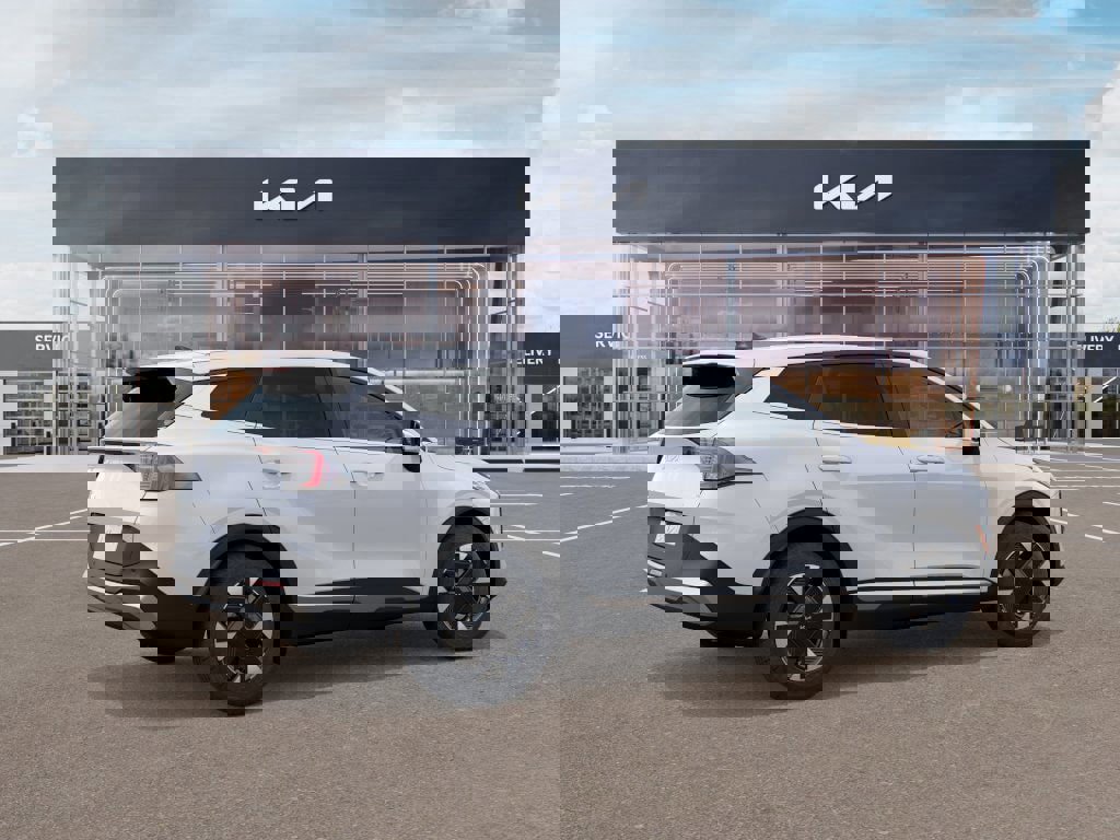 New 2026 Kia Sportage LX image 6