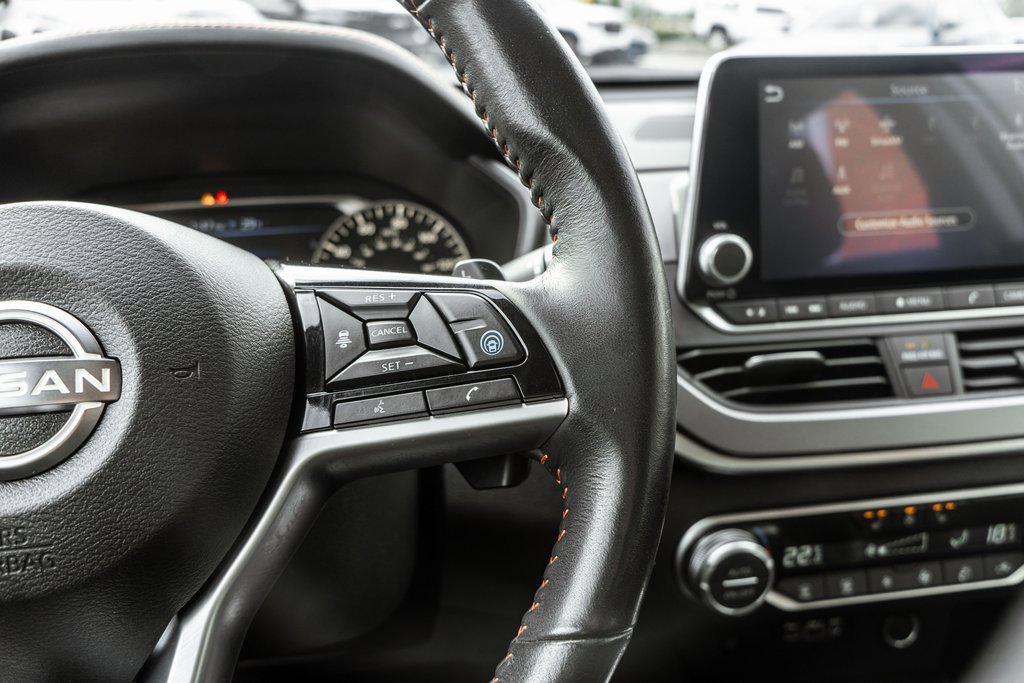 Used 2024 Nissan Altima 2.5 SR image 22