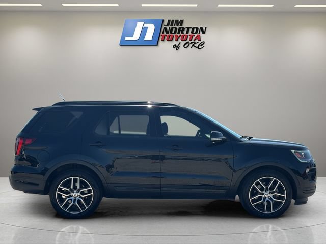 Used 2018 Ford Explorer Sport AWD/4WD image 4