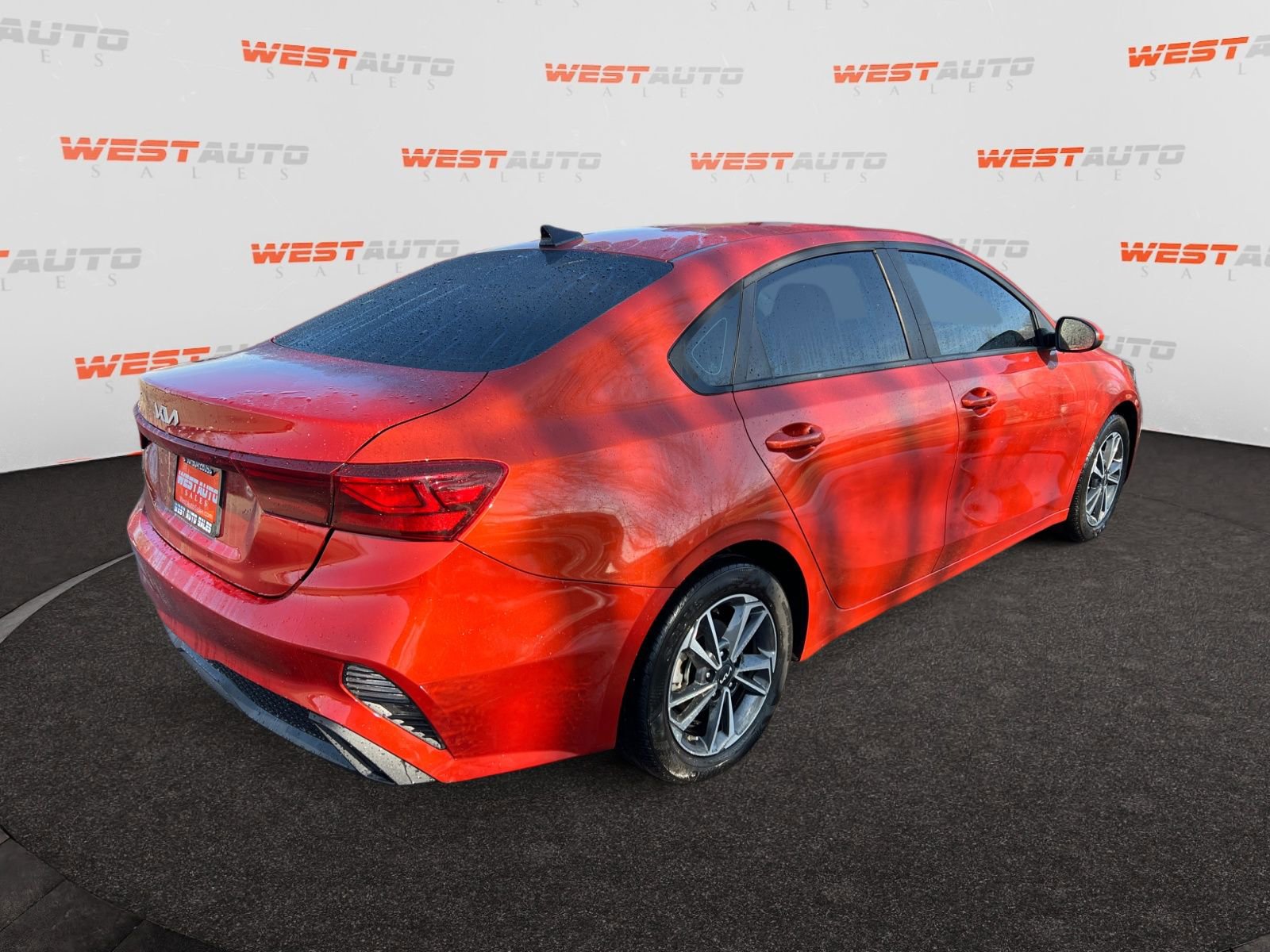 Used 2023 Kia Forte LXS FWD image 5