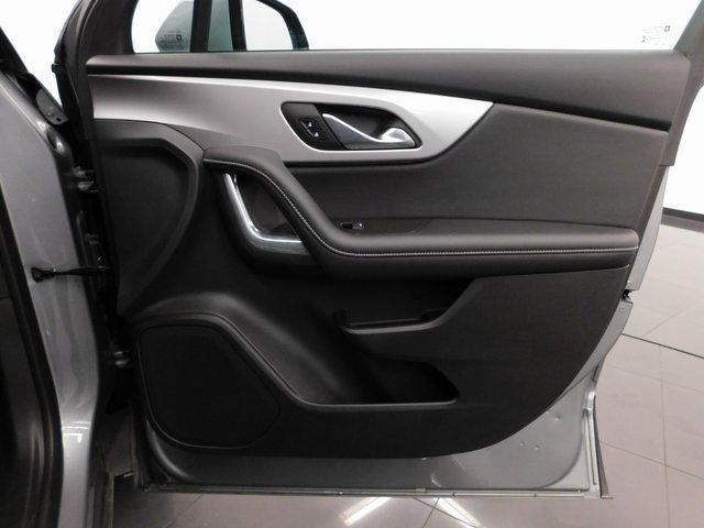 Used 2023 Chevrolet Blazer LT image 28