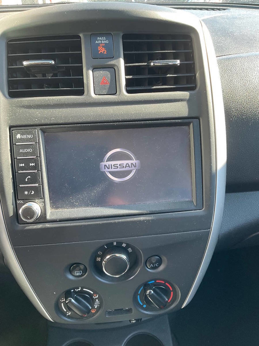 Used 2019 Nissan Versa SV image 12