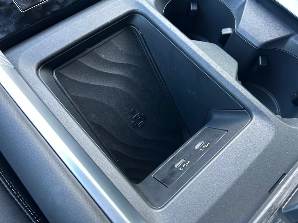 Used 2025 Nissan Armada Platinum Reserve RWD image 45