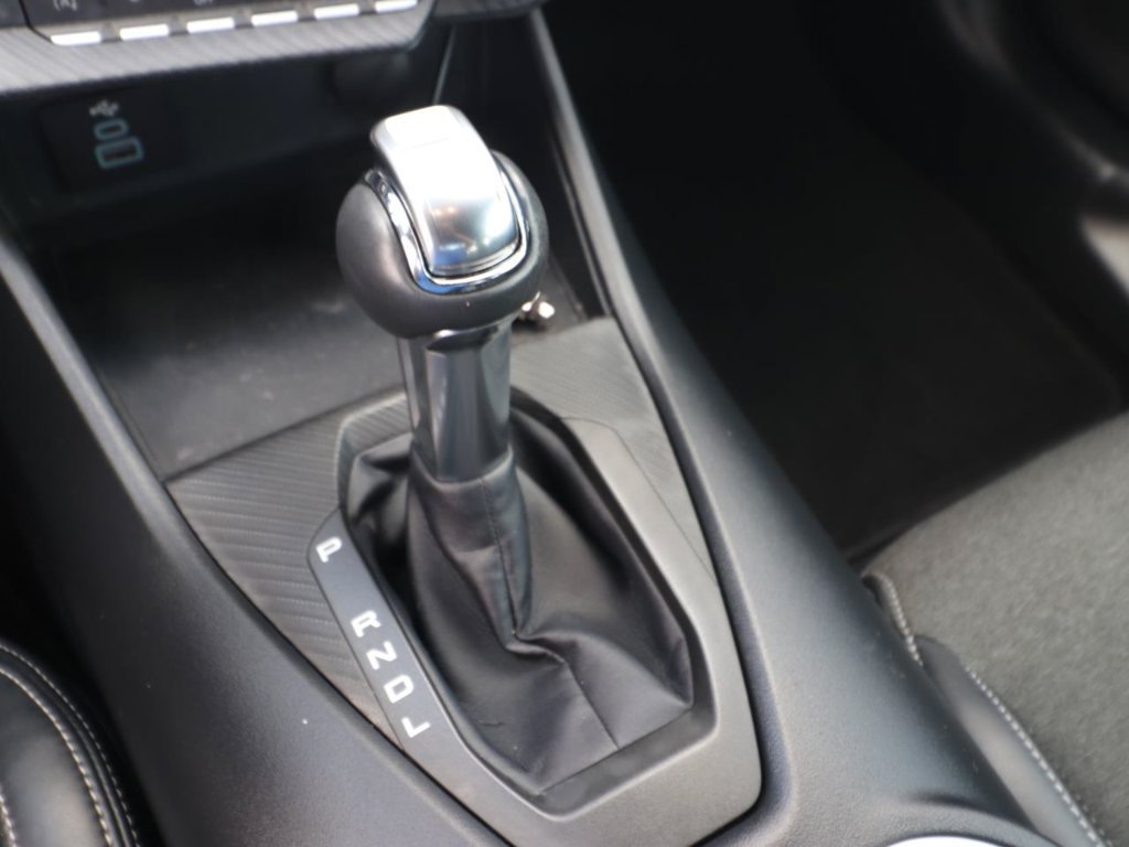 Used 2024 Ford Mustang Coupe RWD image 20