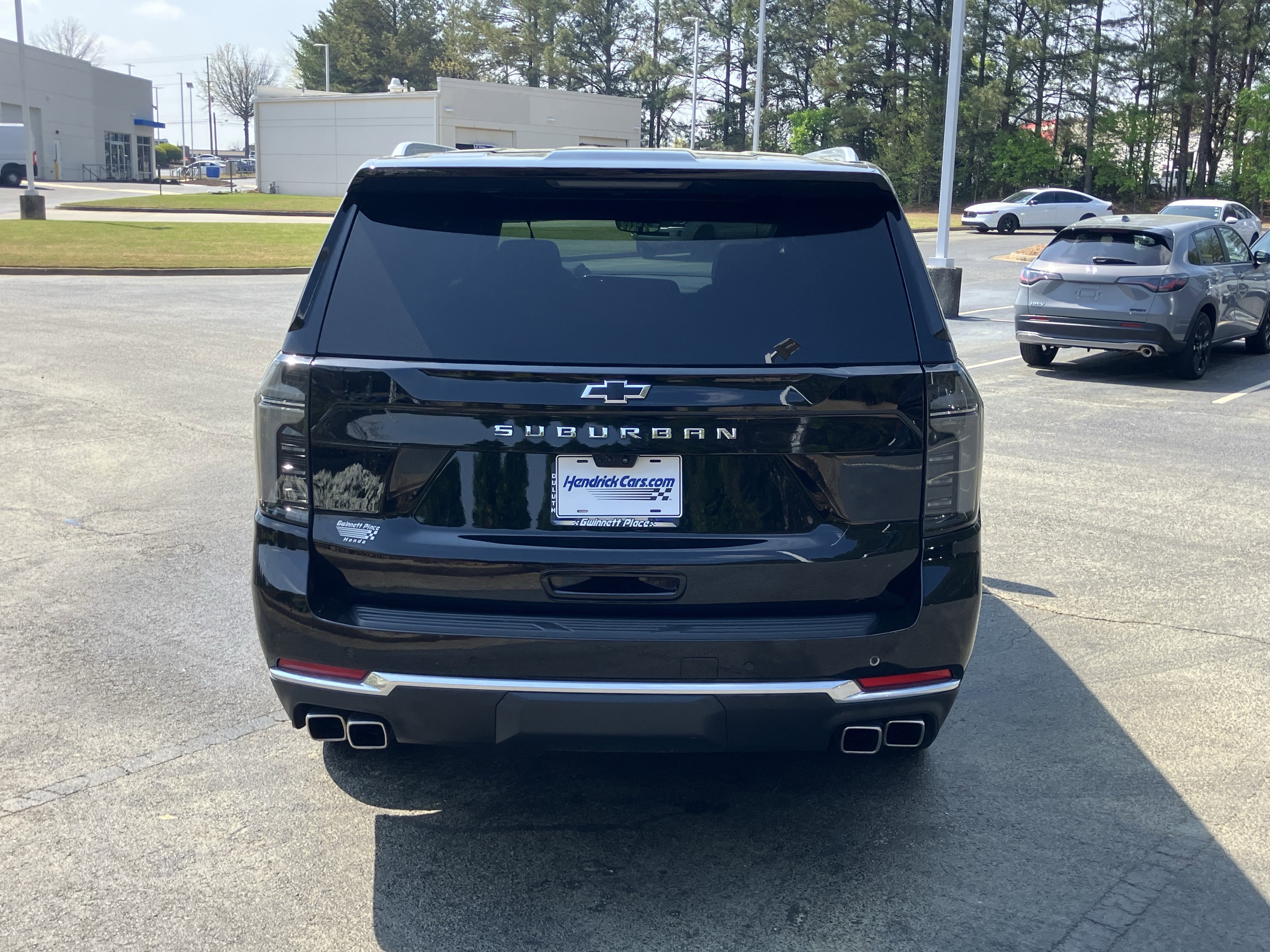 Used 2025 Chevrolet Suburban High Country w/ Sun And Tow Package image 9