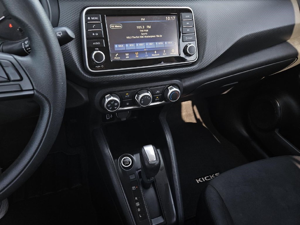 Certified 2024 Nissan Kicks S FWD image 18