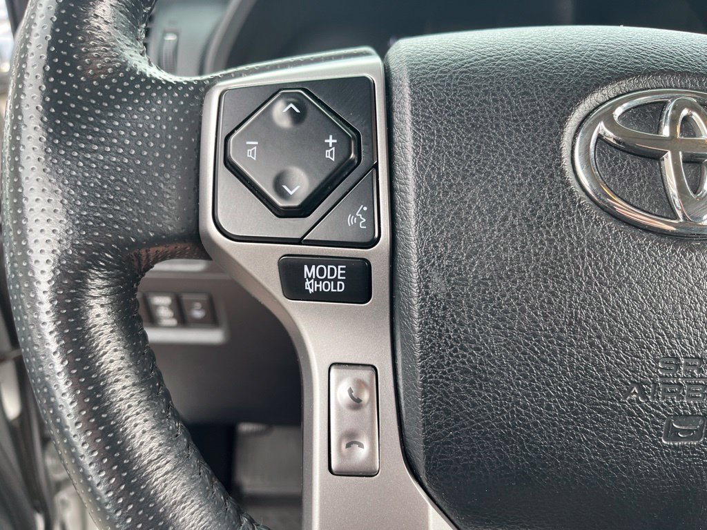 Used 2023 Toyota 4Runner Limited AWD/4WD image 22