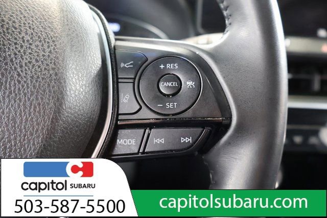 Used 2024 Toyota Venza XLE image 19